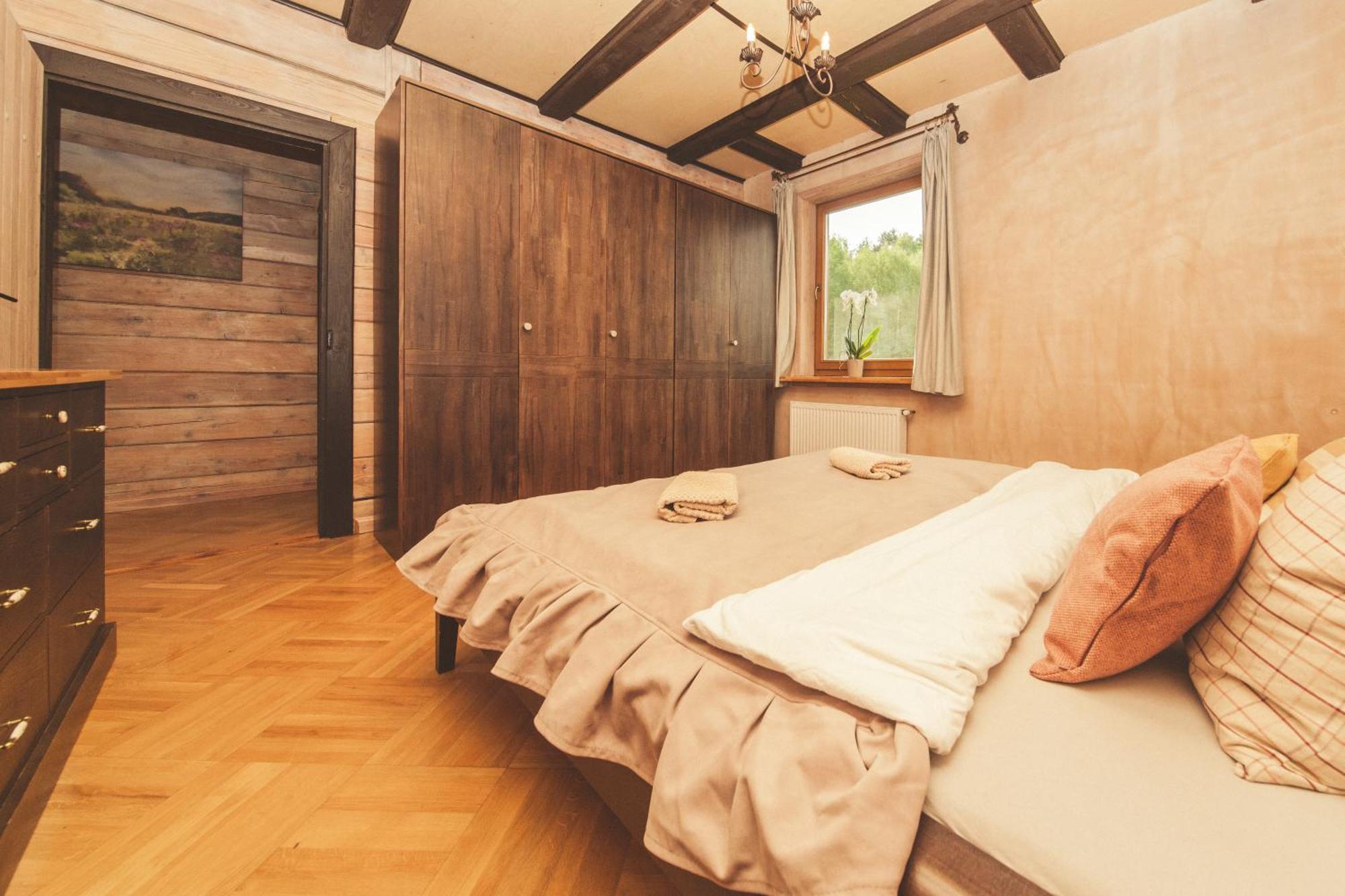 Chalet Dworek Ogrodniki, Caloroczny Dom Na Wylacznosc, Basen, Sauna, Las, Staw Rybny, Altana Grillowa, Ognisko, Pianino, Kominek, Piec Chlebowy, Duza Ogrodzona Posesja